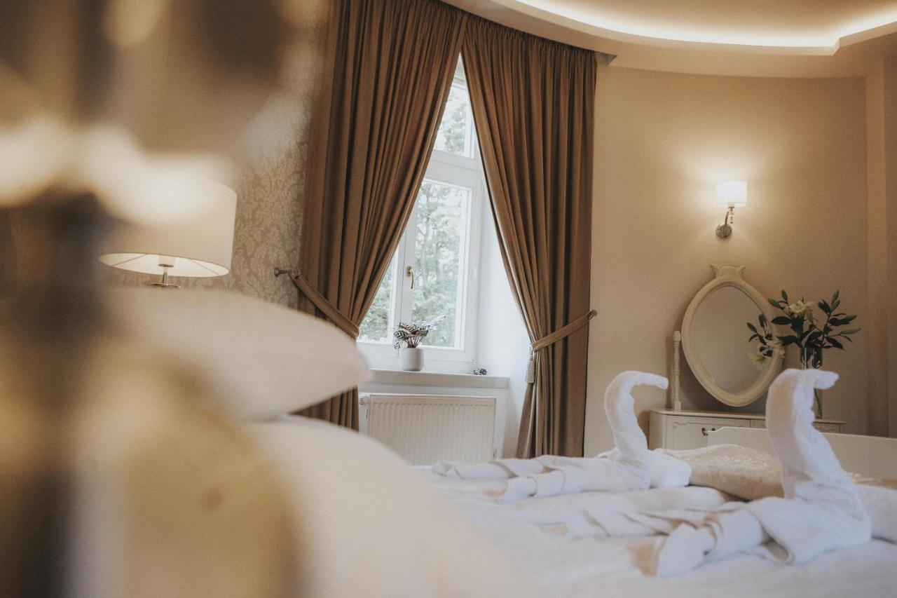 Hotel Zamek Chalupki Eksteriør billede